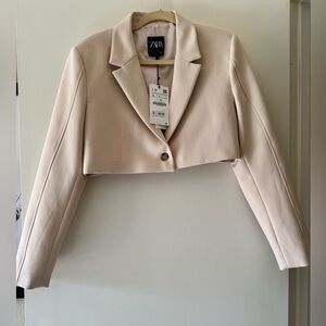NWT! Cropped Blazer